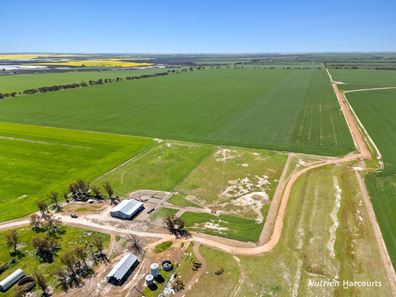. 'Lydford' and 'Lees', Dowerin WA 6461