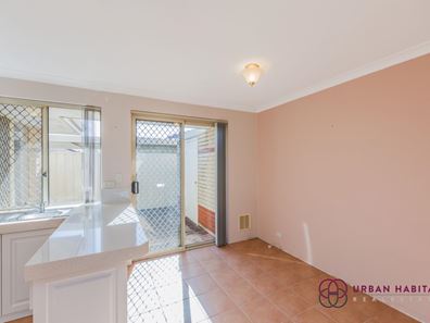 12/23 Ashford Avenue, Rockingham WA 6168