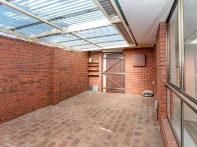 133A Leach Highway, Wilson WA 6107