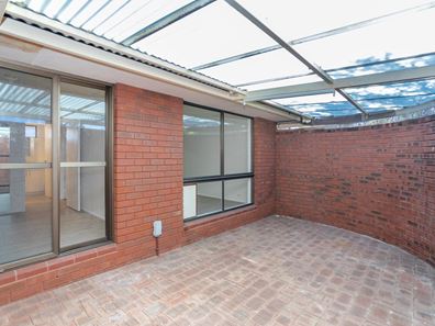 133A Leach Highway, Wilson WA 6107