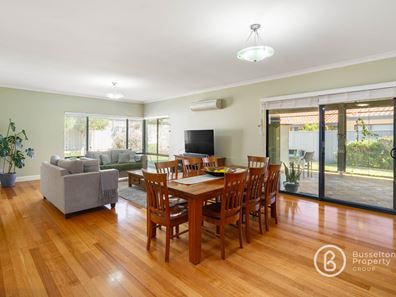38 Seahorse Crescent, Geographe WA 6280