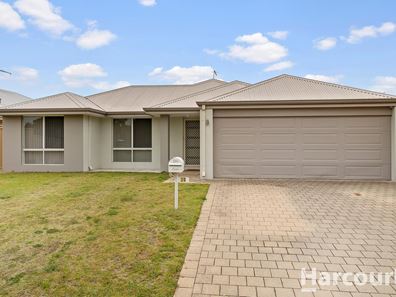 30 Padbury Road, Pinjarra WA 6208
