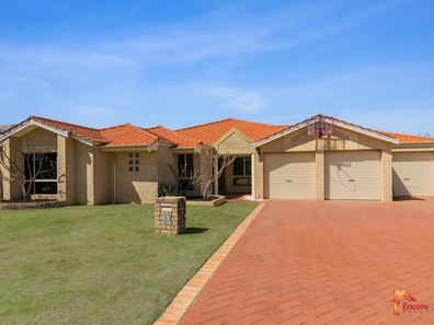 15 Alicante Mews, Secret Harbour WA 6173