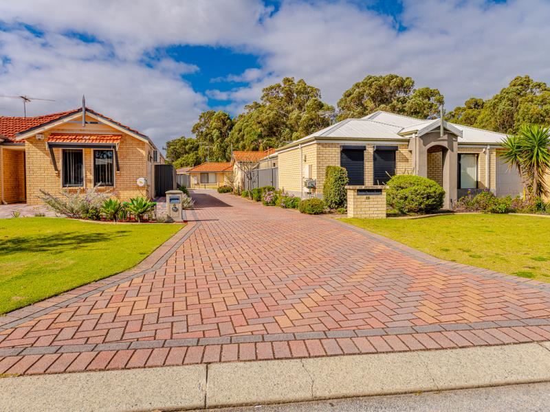 6/18 Irrawaddy Drive, Greenfields WA 6210
