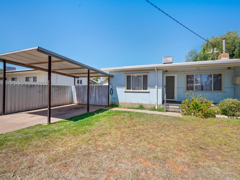 61 Eureka Street, Hannans