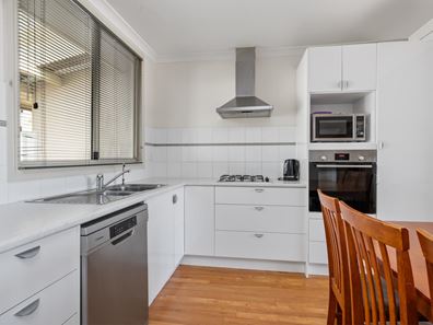 61 Eureka Street, Hannans WA 6430