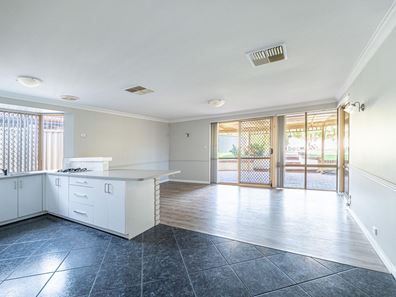 64 Murchison Way, Gosnells WA 6110