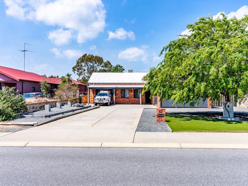 35 Murray Waters Boulevard, South Yunderup WA 6208