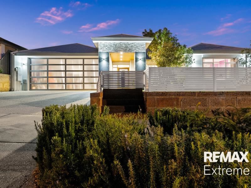 7 Redheart Road, Carramar