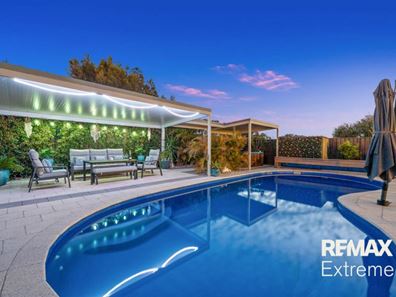7 Redheart Road, Carramar WA 6031