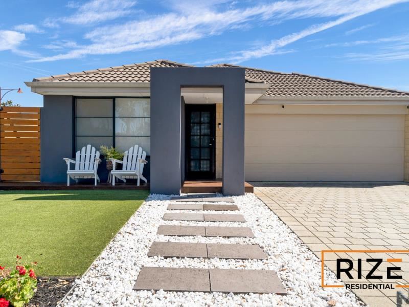 37 Scamills Road, Pearsall
