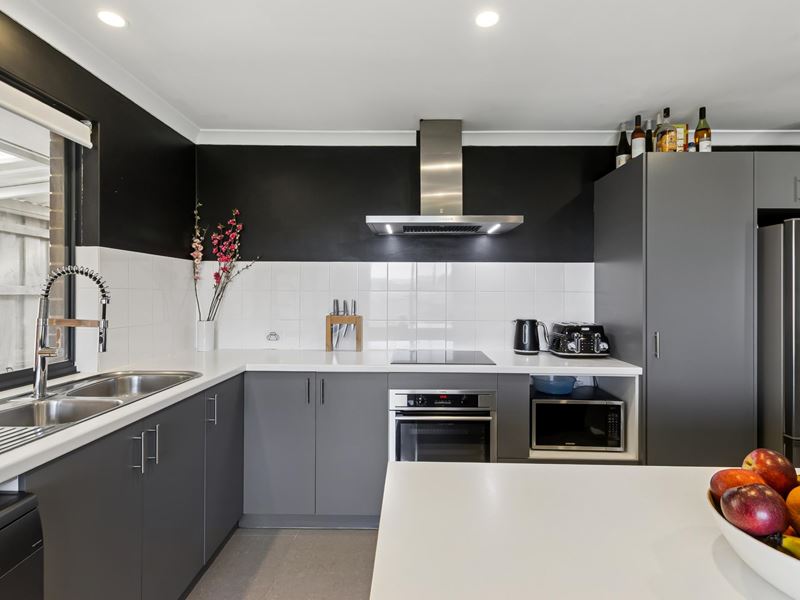 36 Coree Lane, Ellenbrook WA 6069