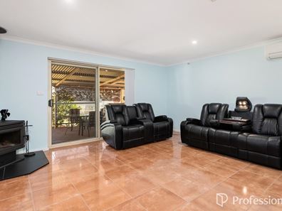 20 Starlight Place, South Kalgoorlie WA 6430