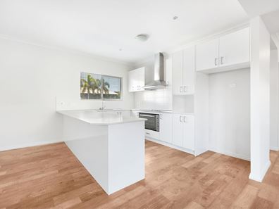 27 Warrida Street, Baynton WA 6714