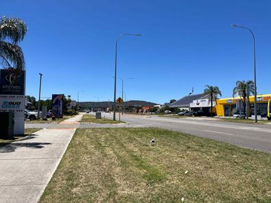 2/319 Great Eastern Highway, Midvale WA 6056