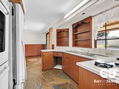 20 Nalbarra Drive, Usher WA 6230