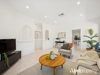 31 Parsons Avenue, Manning WA 6152