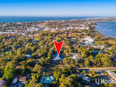 6 Nutbush Avenue, Falcon WA 6210