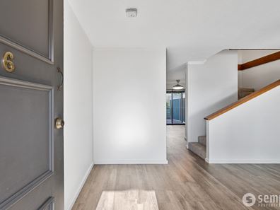 6/370 Canning Highway, Bicton WA 6157