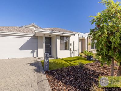 10 Apatite St, Treeby WA 6164