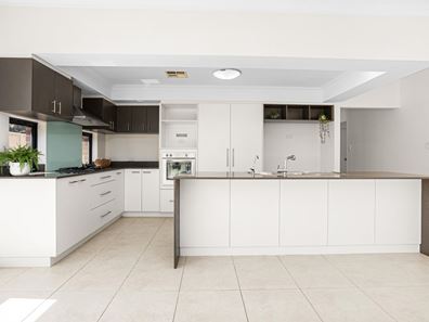 15 Jacksonia Promenade, Success WA 6164