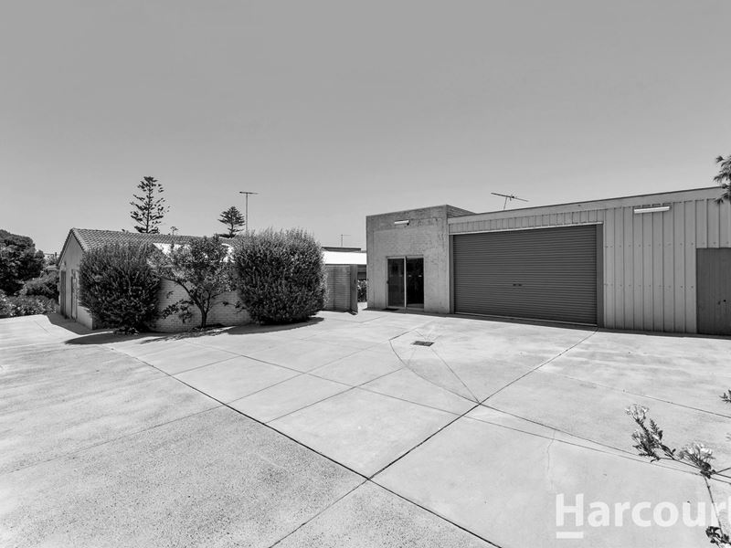 3 Mippi Road, Halls Head