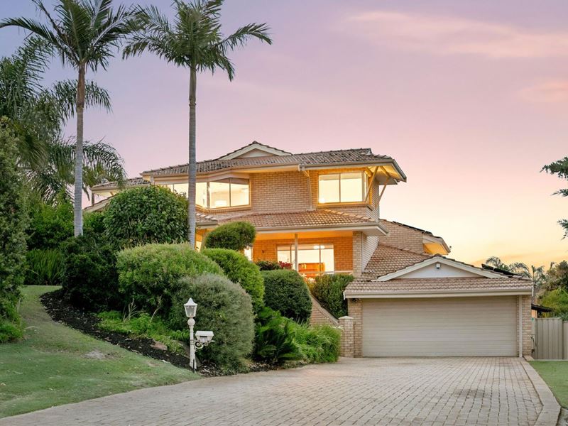 10 Denic Rise, Leeming WA 6149