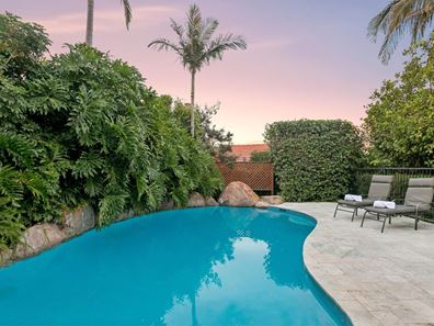 10 Denic Rise, Leeming WA 6149