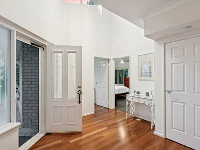 10 Denic Rise, Leeming WA 6149