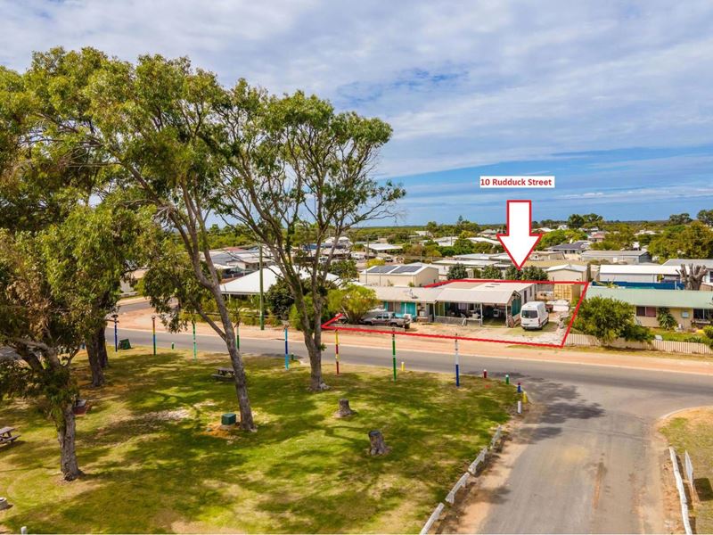 10 Rudduck Street, Leeman WA 6514