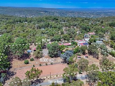 3 Tower Road, Roleystone WA 6111