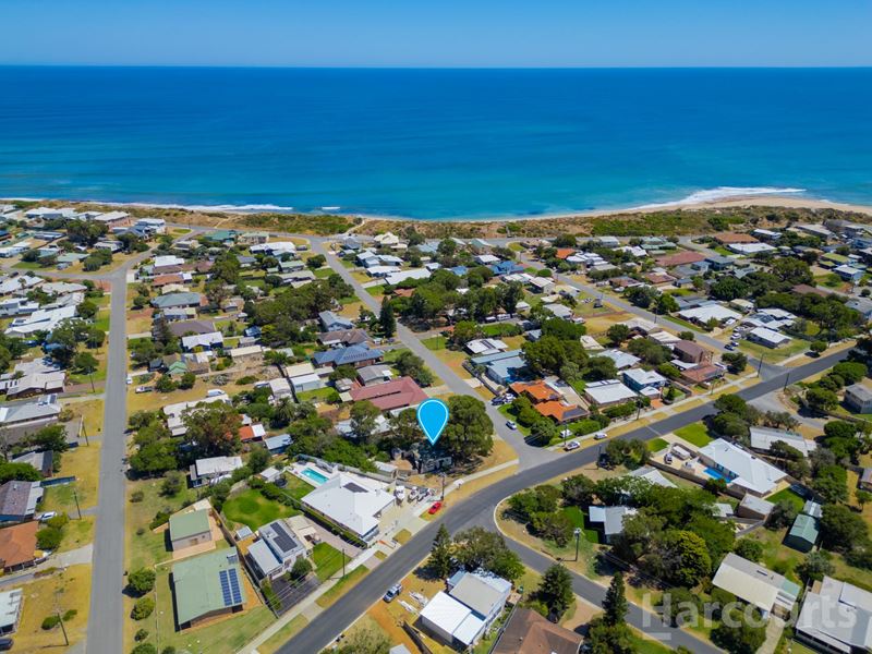 17 Thera Street, Falcon
