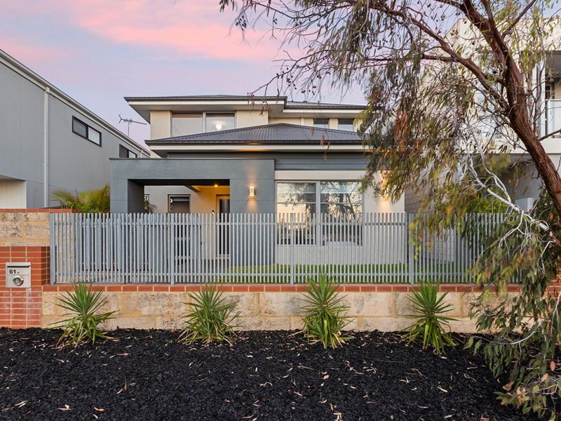 61 Mcallister Boulevard, Clarkson
