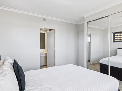40/33 Bronte Street, East Perth WA 6004