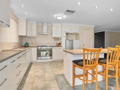 2 Wasley Street, Somerville WA 6430