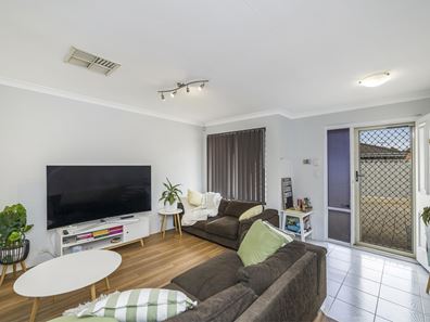 2/73-75 Queen Street, Bentley WA 6102