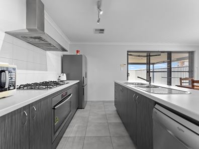 19 Lionel Parade, Baldivis WA 6171