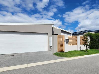 36 Plunkett Turn, Canning Vale WA 6155