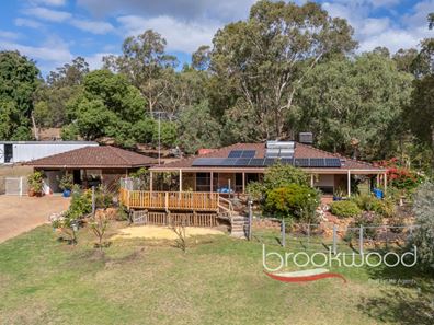 290 Park Road, Hovea WA 6071