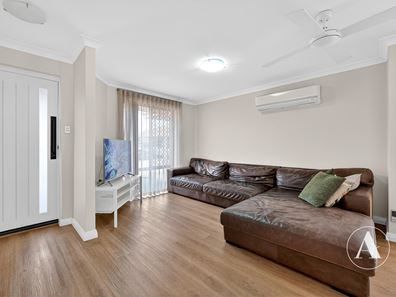 7/23 Quarram Way, Gosnells WA 6110