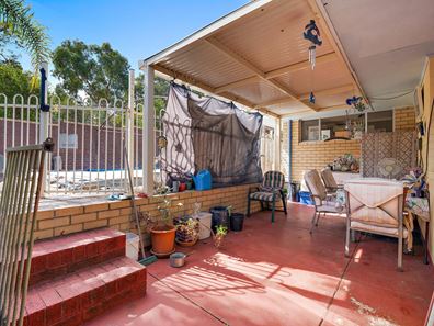 21 Antonio Street, Coolbellup WA 6163