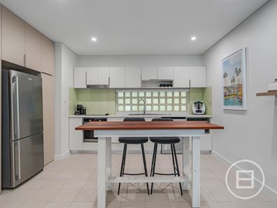 2/36 Cowle Street, West Perth WA 6005