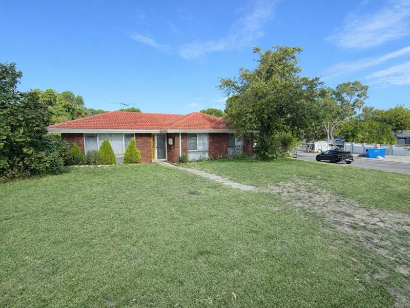 4 Skiff Way, Heathridge