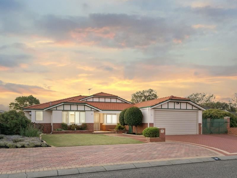 9 Arbroath Circle, Kinross