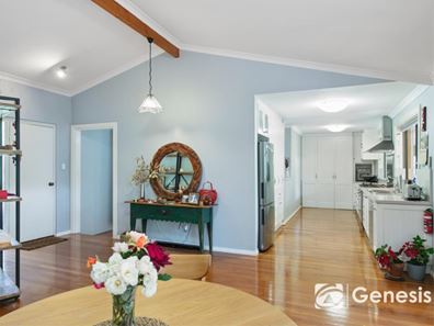 11A Nicholl Street, Glen Forrest WA 6071