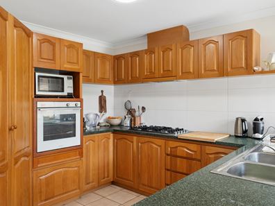 54 Cobb Street, Scarborough WA 6019