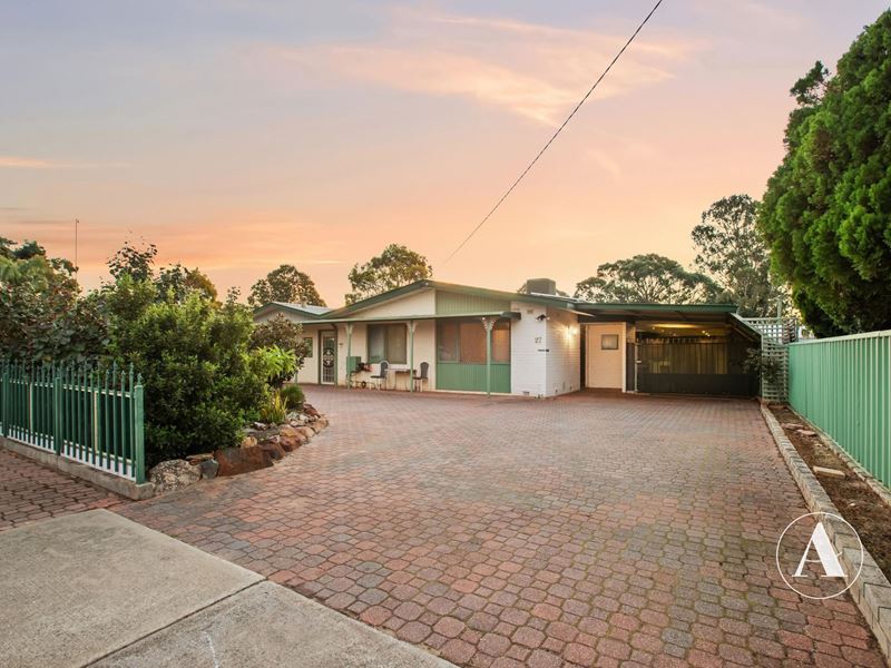 27 Gribble Avenue, Armadale WA 6112