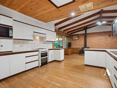 27 Gribble Avenue, Armadale WA 6112