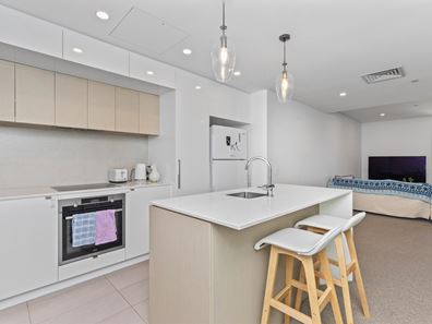 220/60 Riversdale Road, Rivervale WA 6103