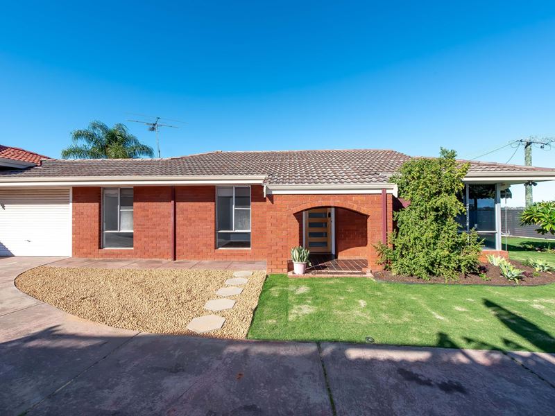 64B Civic Drive, Wanneroo WA 6065